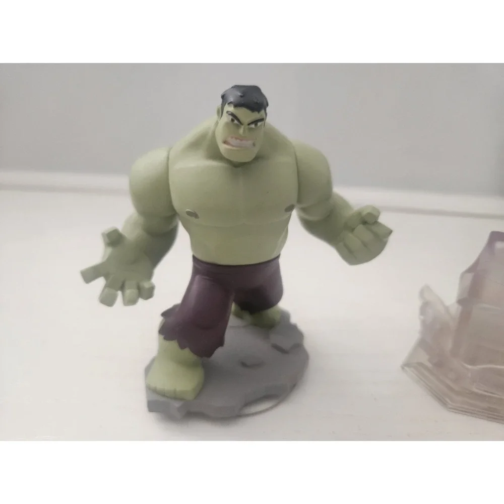 Disney Infinity 3.0 Marvel Battlegrounds: Hulk‎ Fist Crystal With Hulk Figure